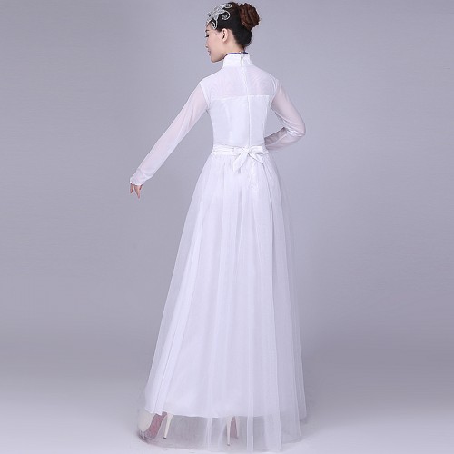 Chinese Traditional Women white long length Dress Chinese Fairy folk Dress Clothing fan dance Dynasty 